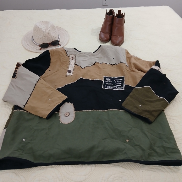 Beautiful artistic Embellished jacket Top 18 20 - Picture 2 of 7